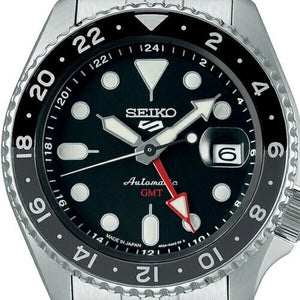 Seiko 5 Sports Bruce Wayne SBSC001